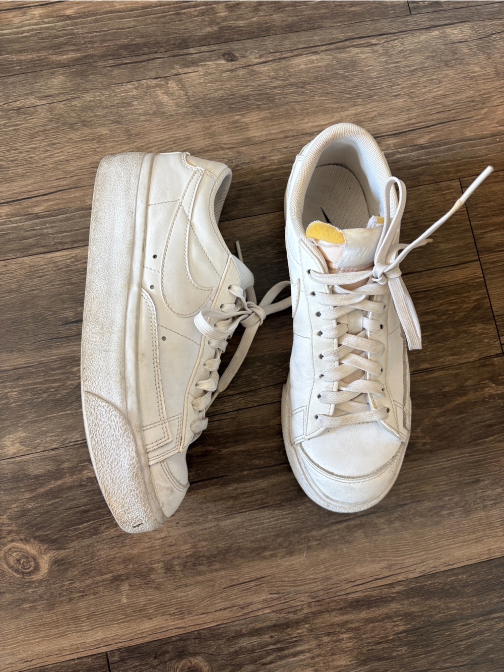 Nike Women’s White blazer Low Profile Sneaker
